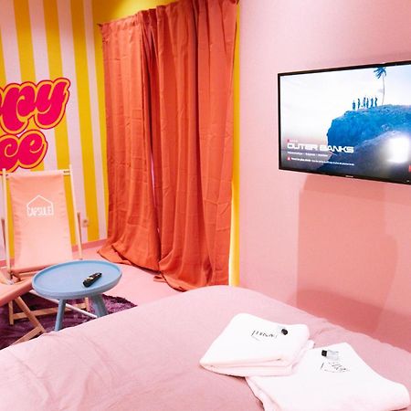Capsule Girl Power Spa - Balneo - Sauna - Karaoke - Billard - 2 Chambres Charleroi Buitenkant foto